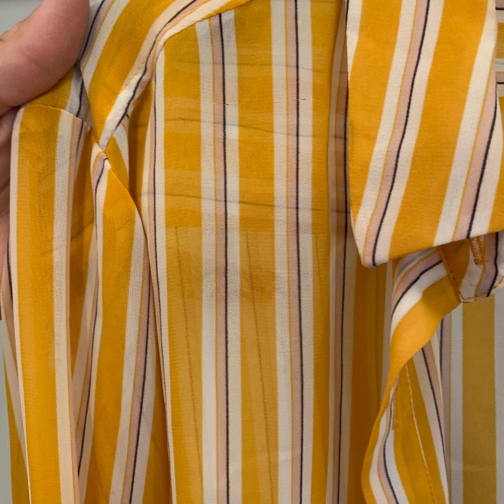 Yellow button down top - Picture 2 of 3